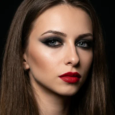 Smokey Eye Bold Red Lip